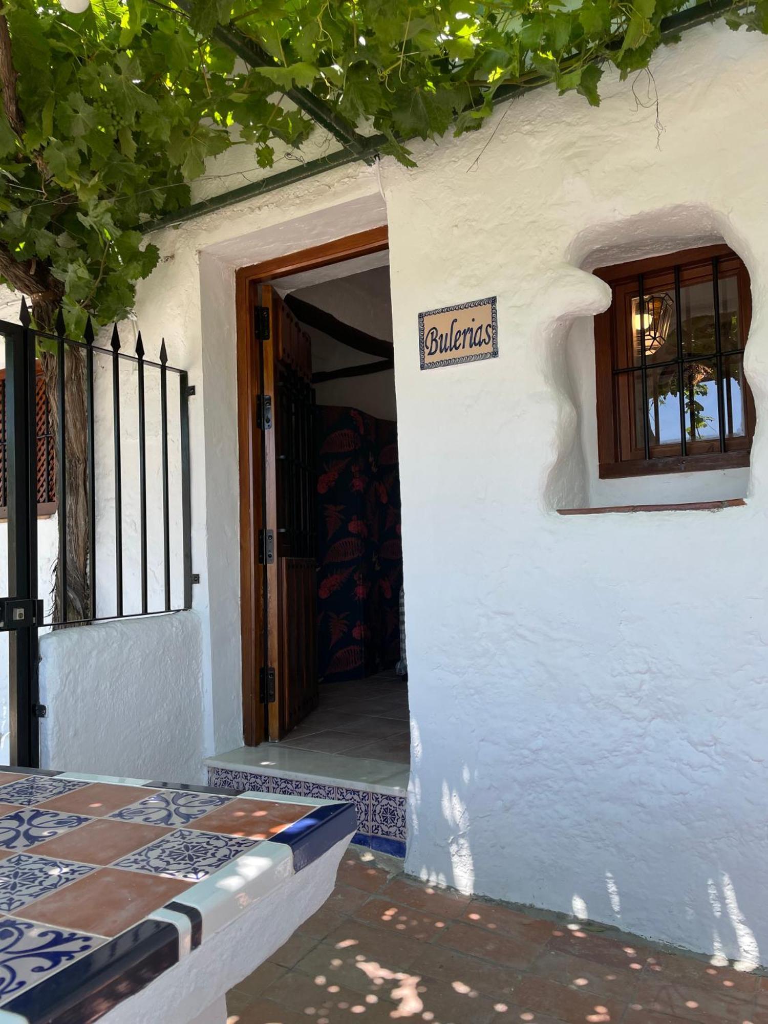 Las Casillas De La Villa Bulerias Montefrío Esterno foto